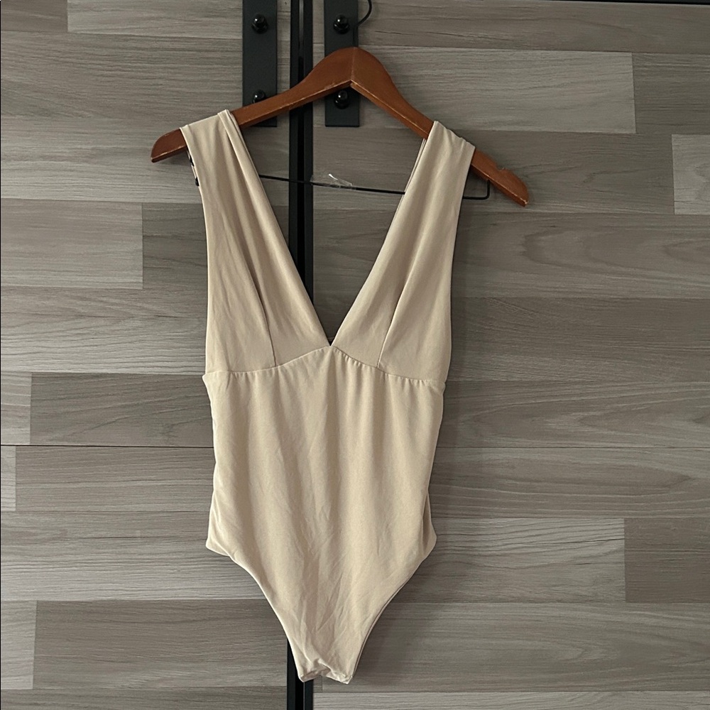 PrettyLittleThing Cream Bodysuit